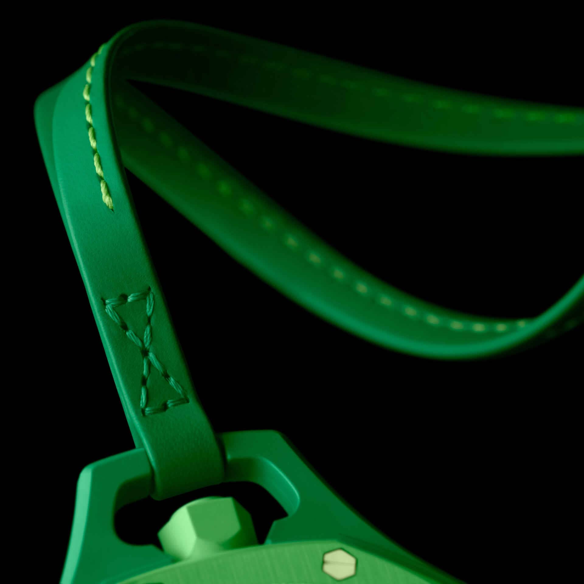 Royal Pop Green Eight — retro